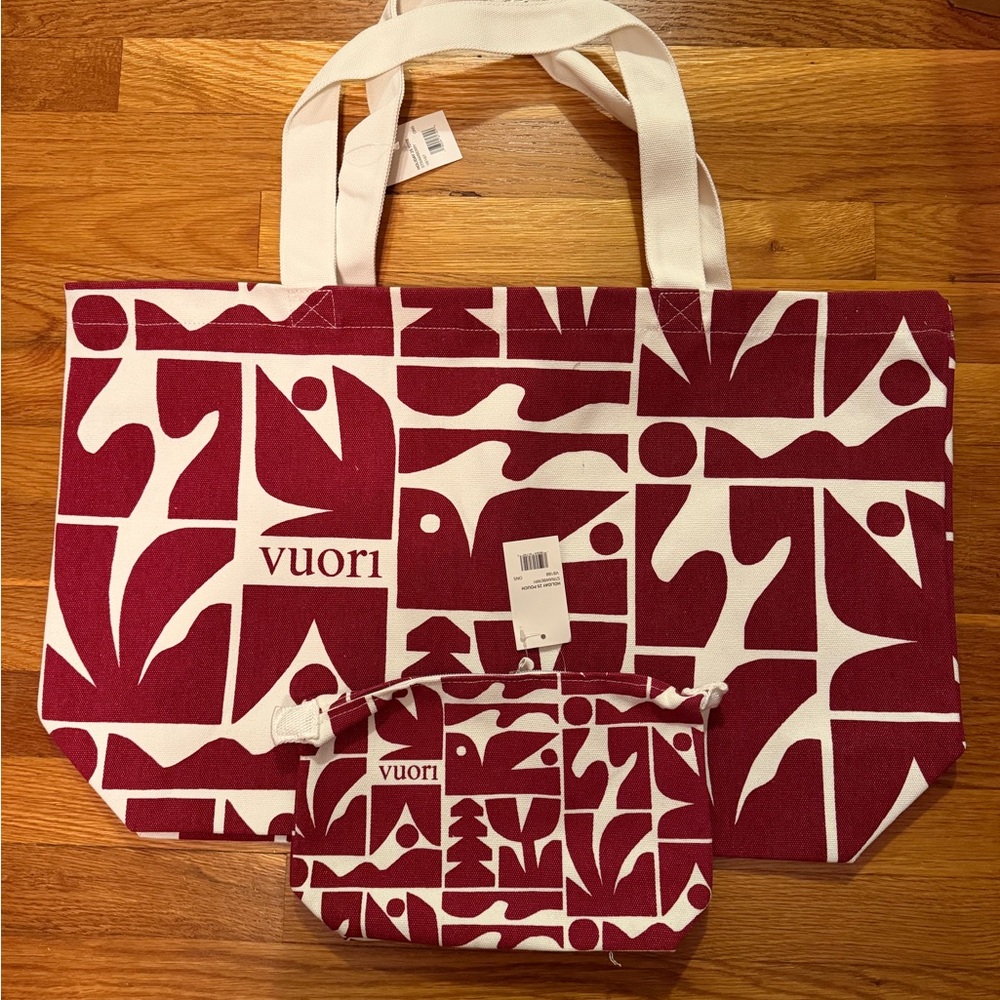 NWT Vuori 2025 Holiday Tote Set